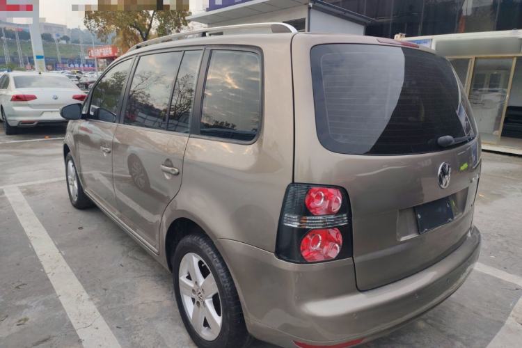 Used Volkswagen Touran 2015 1.4T DSG Comfort Edition 5 Seats
