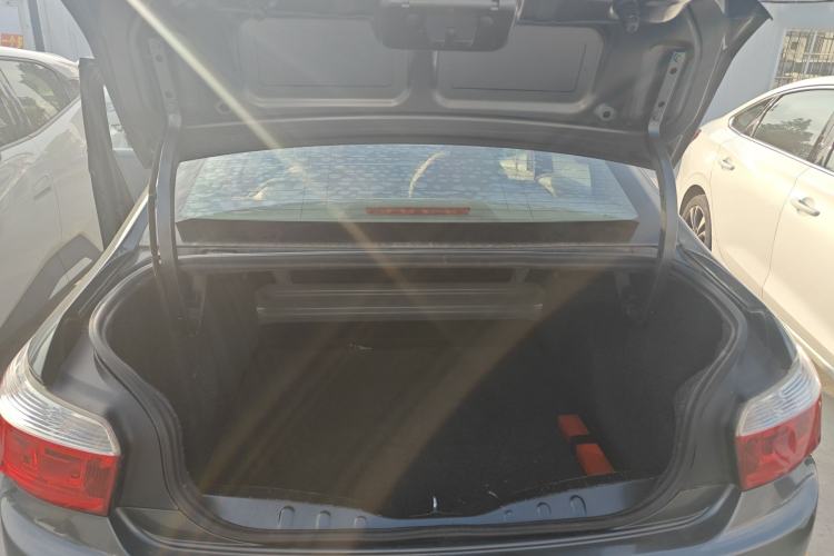 Used Citroen Elysee 2014 1.6L Manual Fashion Edition