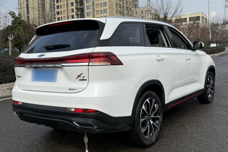 Used Oshan X7 PLUS 2023 Enjoy Edition 1.5T Automatic Prestige Model
