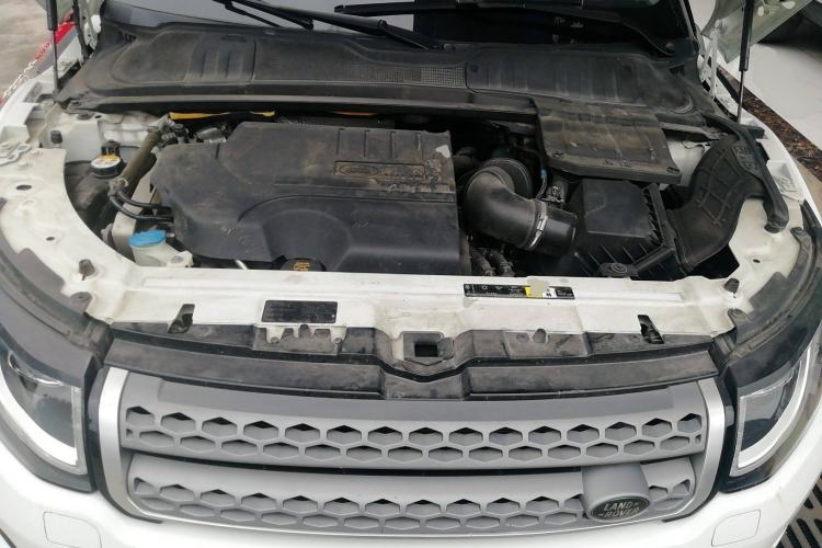 Used Land Rover Range Rover Evoque 2018 240 PS SE Smart Brilliance Edition
