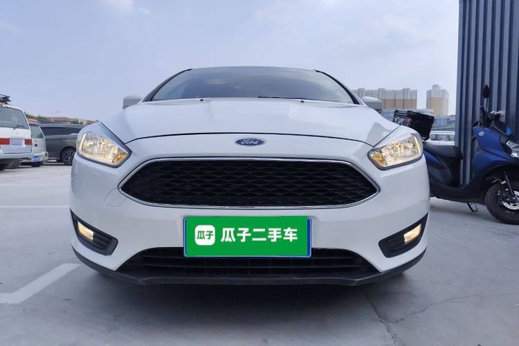 Used Ford Focus 2018 Hatchback Classic 1.6L Automatic Trendy SmartDrive Edition