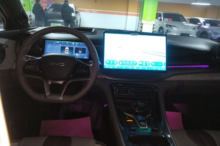 Used BYD Frigate 07 2024 Honor Edition DM-i 100KM Prestige Model