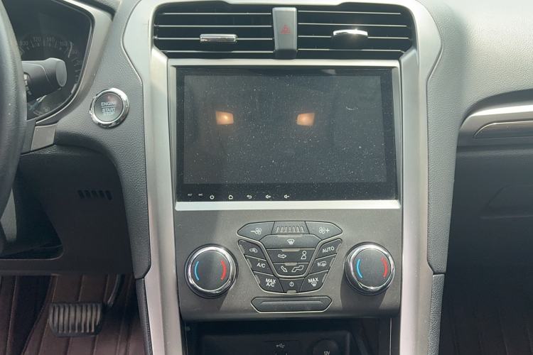 Used Ford Mondeo 2017 EcoBoost 180 Stylish Model
