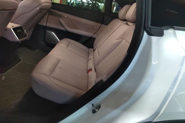 Used ONVO L60 2024 60 kWh Rear-Drive Version
