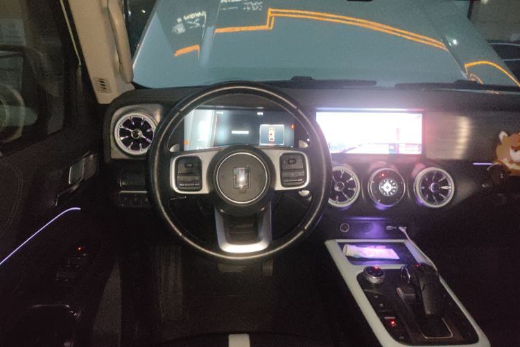 Used Tank 300 2021 City Edition 2.0T—Truly Stylish
