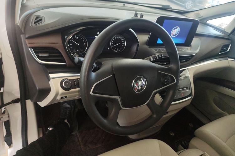 Used Buick GL8 2022 Land Cruiser Executive Class 652T Comfort Model
