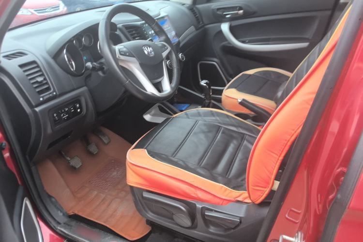 Used Changan CS35 2015 1.6L Manual Luxury Model China IV Standard