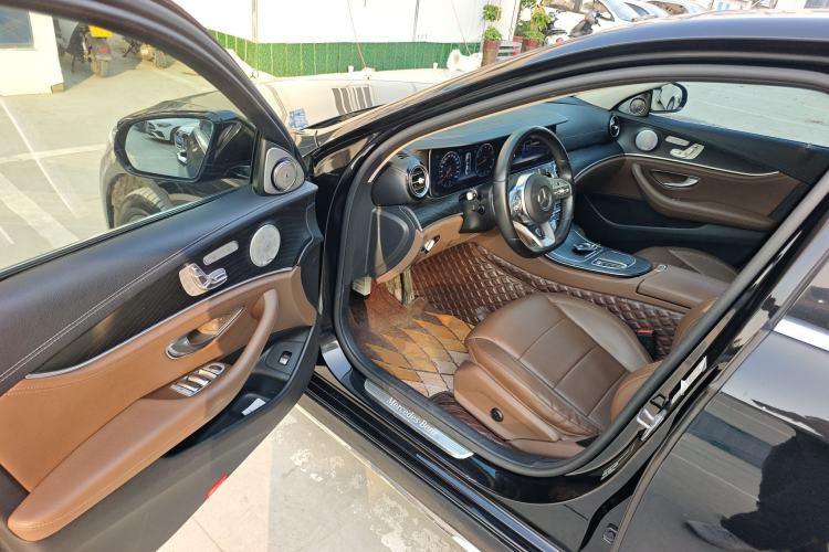 Used Mercedes-Benz E-Class 2019 E 300 L Sport Luxury Edition
