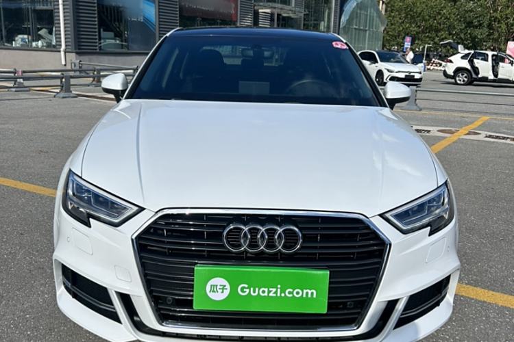 Used Audi A3 2019 Limousine 35 TFSI Fashion Edition China VI Emission Standard

