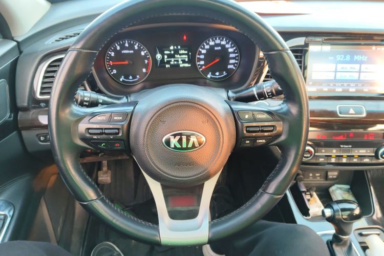 Used Kia K4 2014 1.8L Automatic DLX
