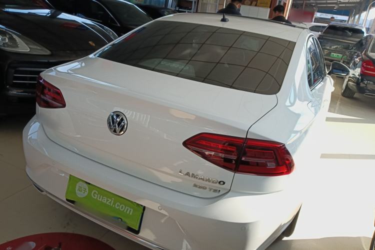 Used Volkswagen Lamando 2019 230TSI DSG Vision Edition China VI Standard
