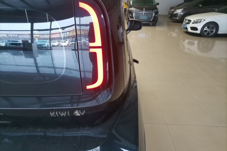 Used Baojun KiWi EV 2022 Artist Lite Edition Ternary Lithium