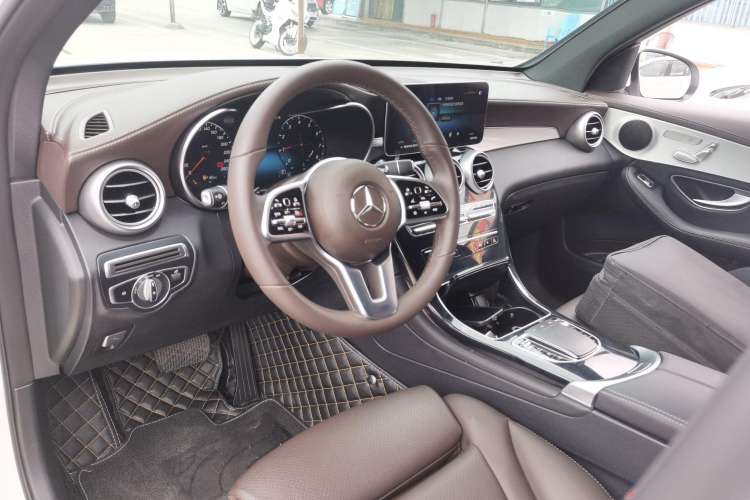 Used Mercedes-Benz GLC 2022 Facelifted GLC 260 L 4MATIC Dynamic Edition
