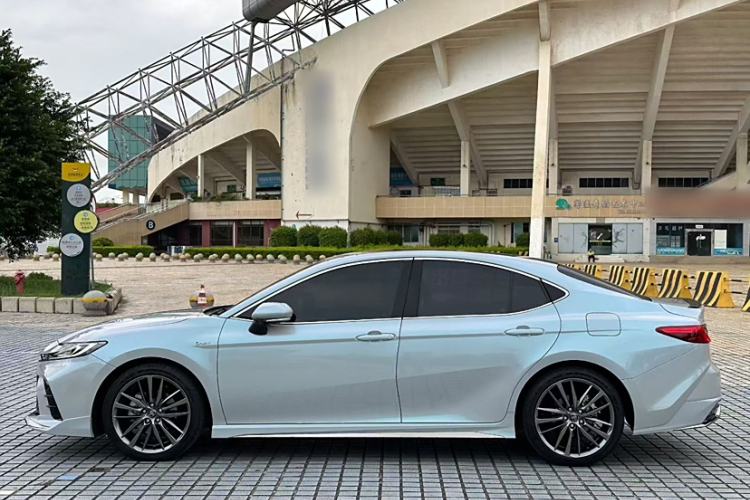 Used Toyota Camry 2024 Dual-Motor 2.0 HXS Sport Plus Edition
