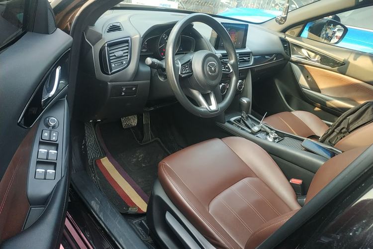 Used Mazda CX-4 2021 2.0L Automatic Two-Wheel Drive Blue Sky Dynamic Edition
