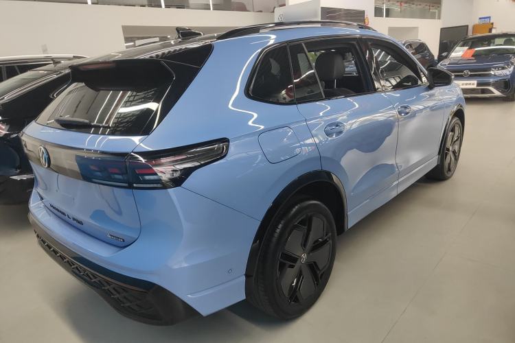 Used Volkswagen Tiguan L 2024 PRO 380TSI Four-Wheel Drive R-Line Prestige Edition
