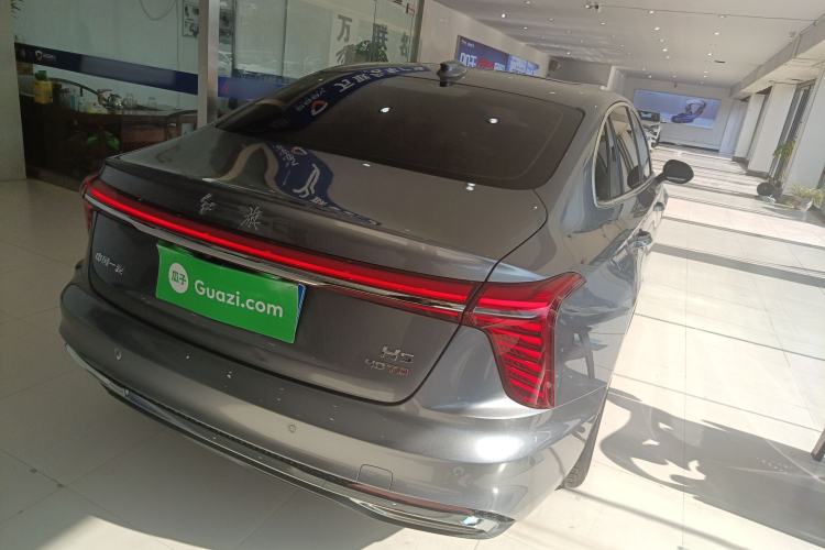 Used Hongqi H5 2023 2.0T Automatic Smart Connect Flagship Edition
