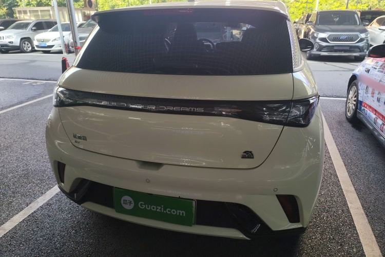 Used BYD Dolphin 2023 420 km Fashion Edition
