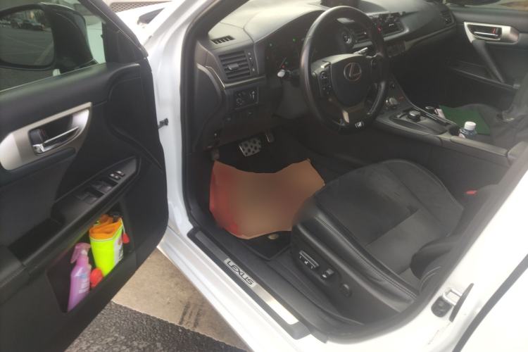 Used Lexus CT 2017 CT200h F SPORT Monochrome China VI Standard