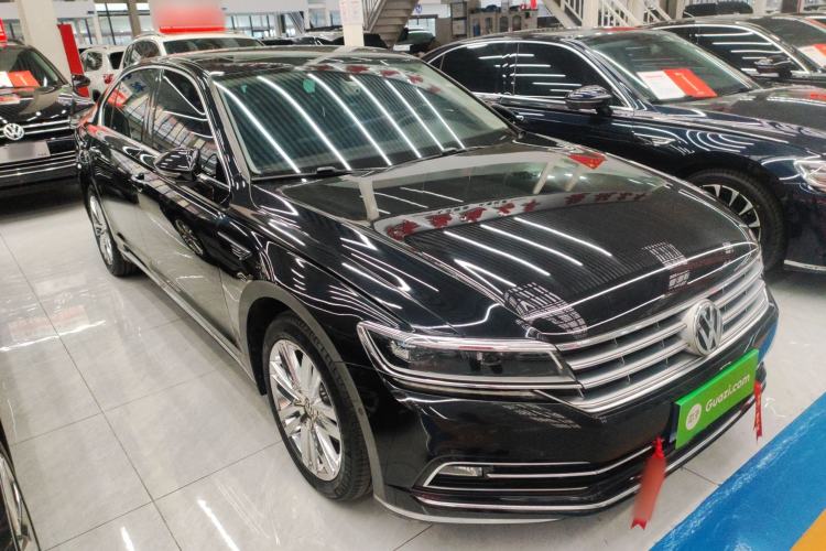 Used Volkswagen Phideon 2016 380TSI Two-Wheel-Drive Executive Version