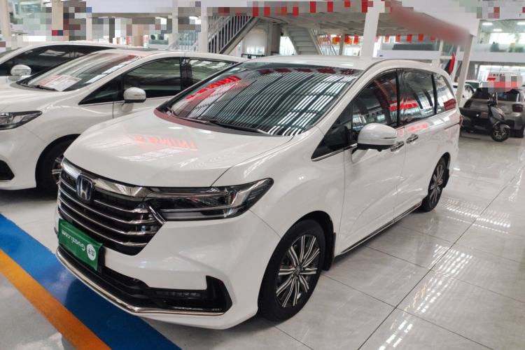 Used Honda Odyssey 2024 2.0L eHEV Sharp & Smart Edition