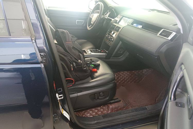 Used Land Rover Discovery Sport 2018 240 PS PURE Edition