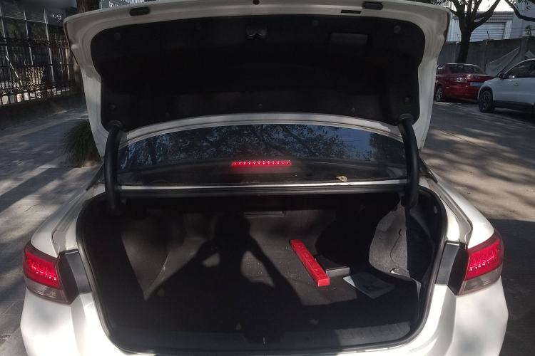 Used Kia K5 2016 1.6T Automatic LUX
