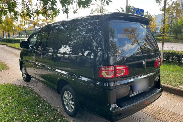 Used FORTHING Lingzhi 2020 M5L 1.6L Luxury 7-Seater
