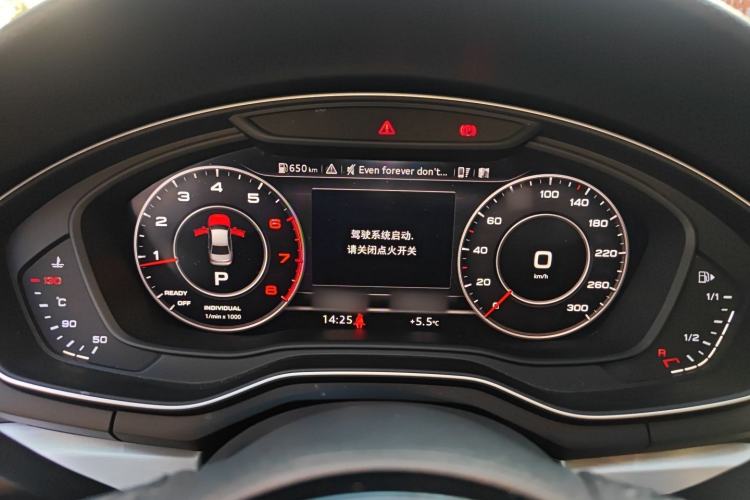 Used Audi A4L 2018 30th Anniversary Edition 40 TFSI Fashion Model
