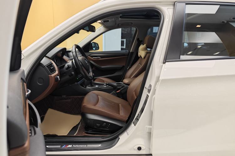 Used BMW X1 2014 xDrive20i X Design Package
