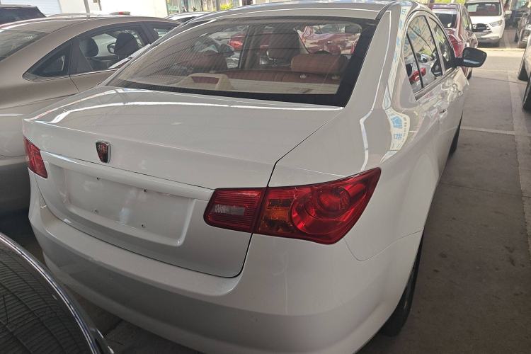Used Roewe 350 2015 1.5L Manual Luxury Sunroof Edition
