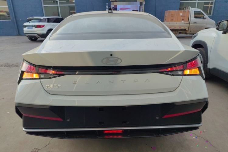 Used Hyundai Elantra 2023 1.5L CVT GLX Elite Edition
