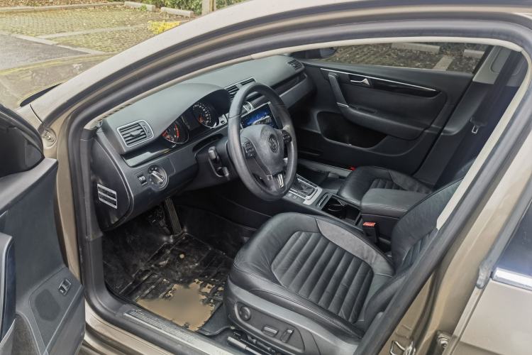 Used Volkswagen Magotan 2013 1.8TSI Luxury Model
