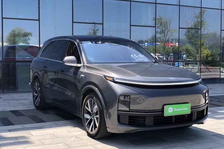 Used Li Auto L8 2023 Pro Model
