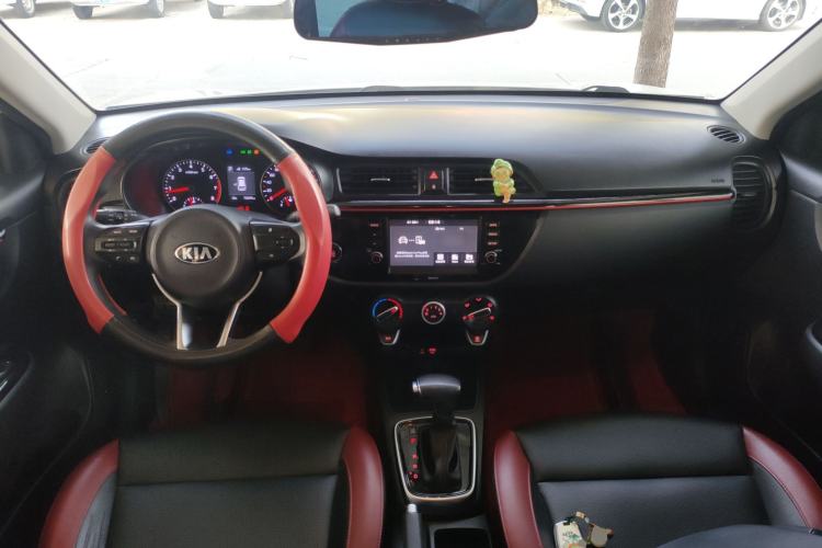 Used Kia KX Cross 2017 1.4L AT GLS