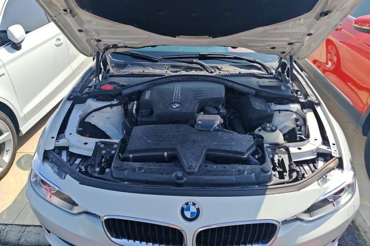 Used BMW 3 Series 2014 320i Sport Edition
