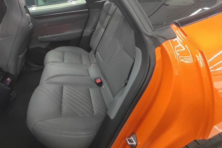 Used Zeekr 001 2025 WE Edition 95 kWh All-Wheel Drive
