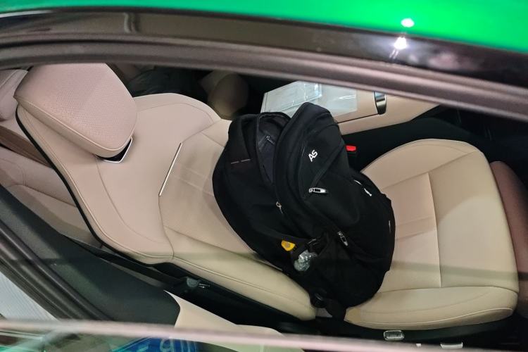 Used  YU7 2025 Ultra-Long Range Rear-Wheel Drive Version