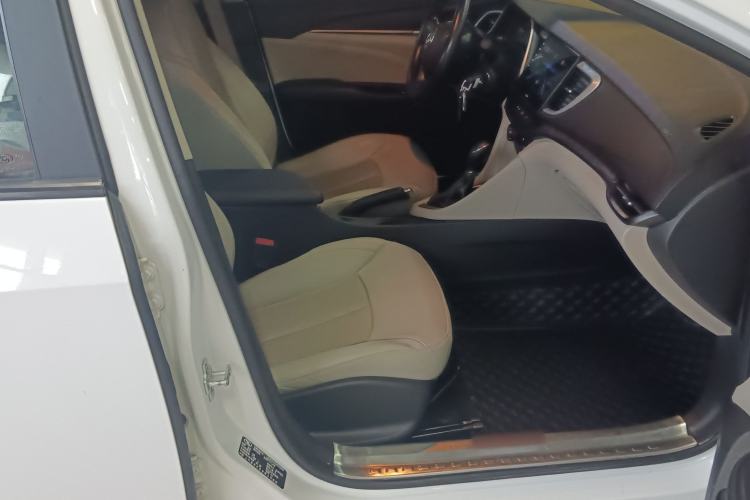 Used Buick GT 2017 15N Automatic Elite Version
