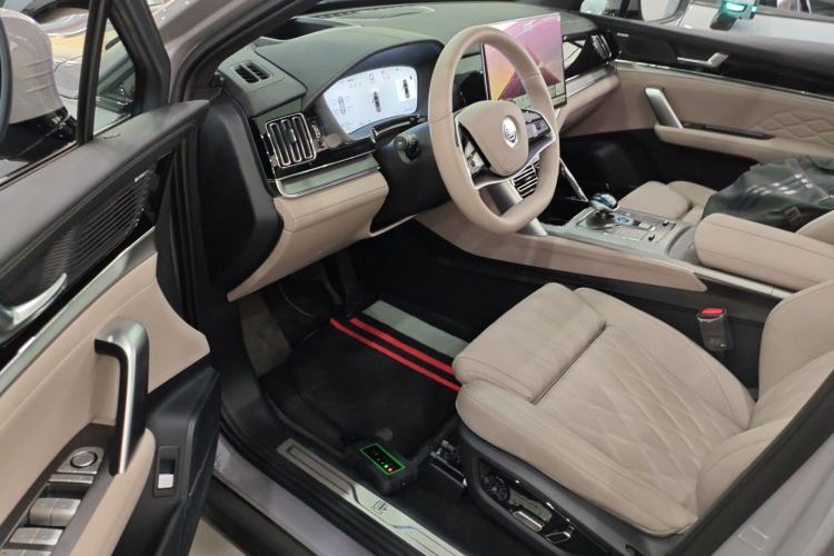 Used BYD Tang New Energy 2025 Intelligent Driving Version DM-i 115KM Flagship Edition
