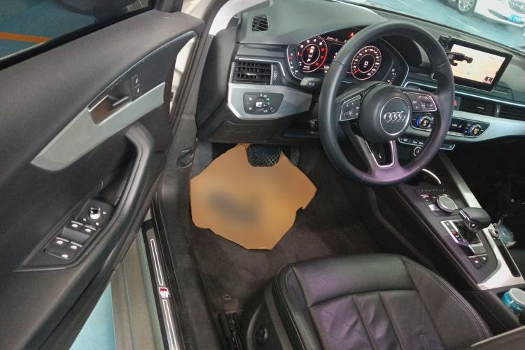 Used Audi A4L 2019 40 TFSI Fashion Version China V
