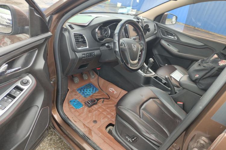 Used Baojun 560 2016 1.5T Manual Luxury Version