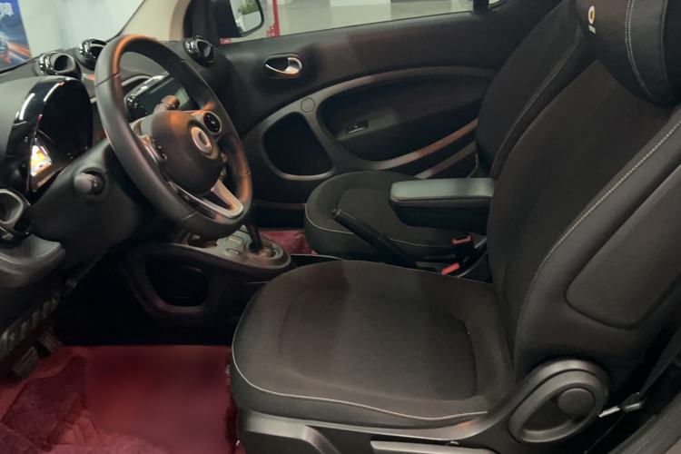 Used  fortwo 2018 1.0L 52kW Hardtop Passion Edition China V Standard
