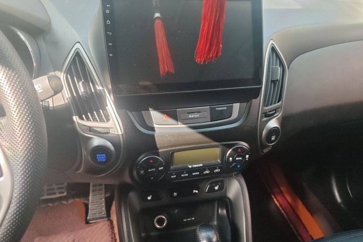 Used Hyundai ix35 2013 2.4L Automatic 2WD Leading GLX China IV Standard
