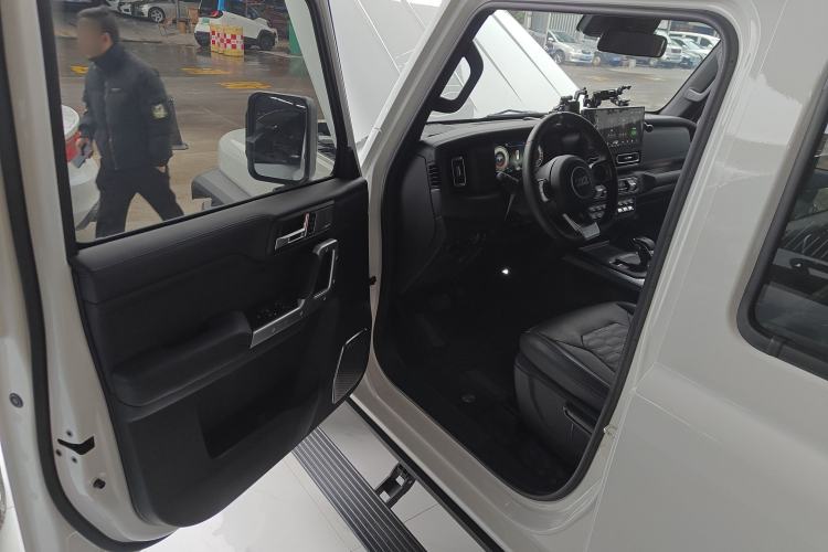 Used  T01 2024 2.0T Mechanic
