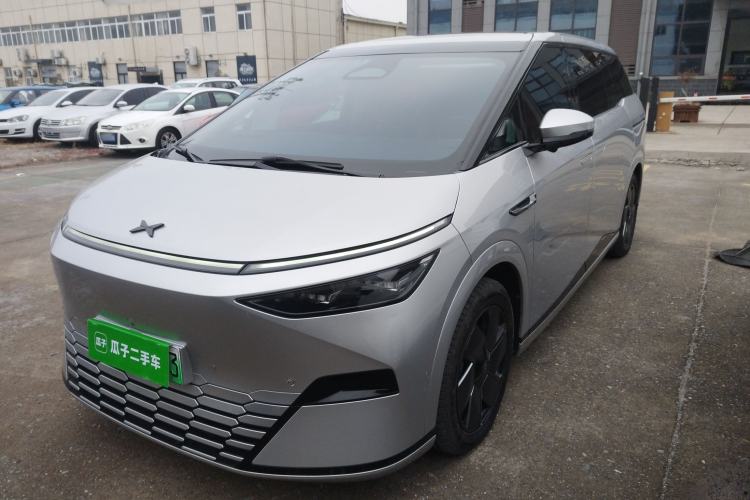 Used XPeng X9 2024 610 Long-Range Pro