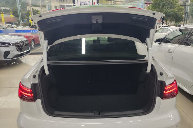 Used Audi A3 2019 Limousine 35 TFSI Fashion Edition China V standard
