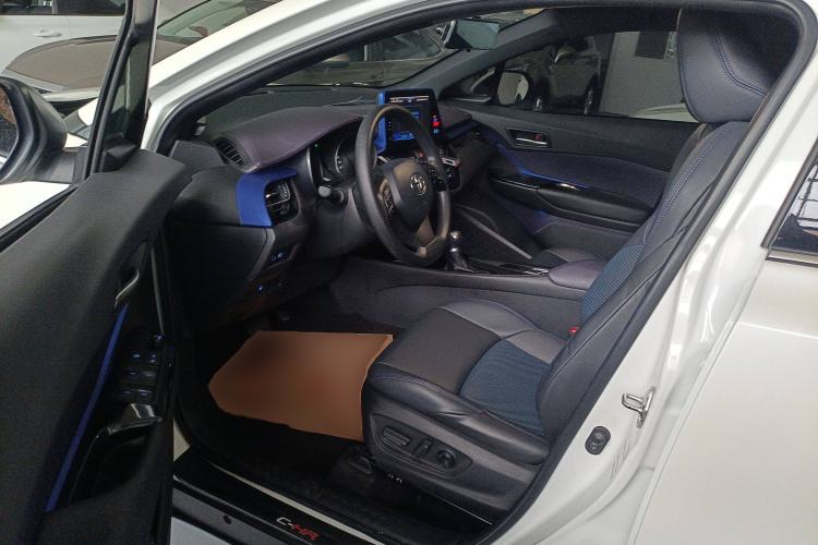 Used Toyota C-HR 2020 2.0L Leading Edition
