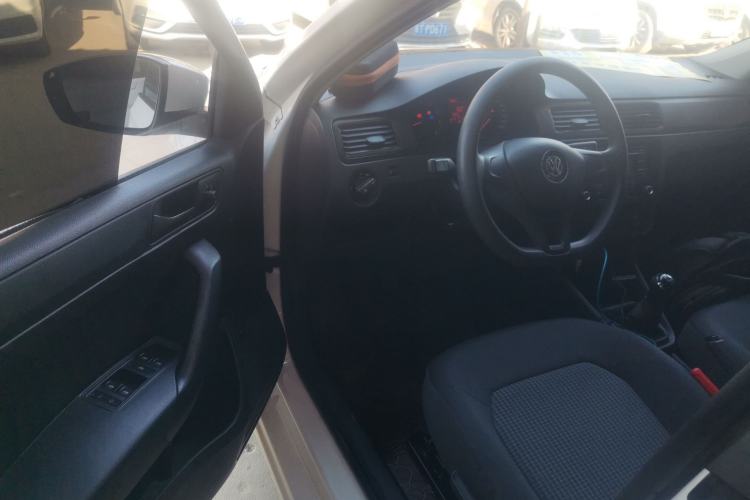 Used Volkswagen Santana 2019 1.5L Manual Fashion Edition China VI Standard
