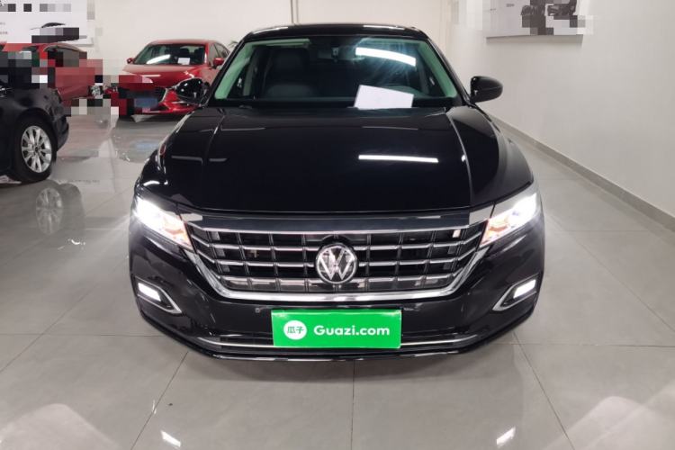Used Volkswagen Passat 2019 330TSI Elite Edition China VI
